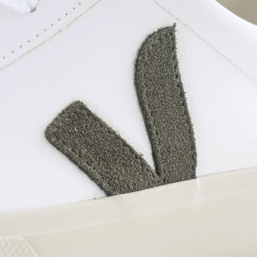 White Sneaker X743703