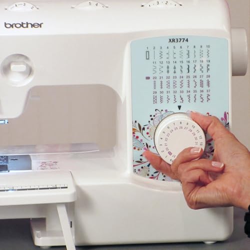 37 Built-in Stitches Sewing and Quilting Machine with Wide Table N805