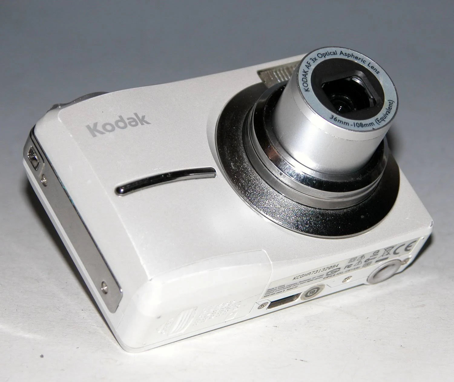 9.2 MP Compact Digital Camera I2378