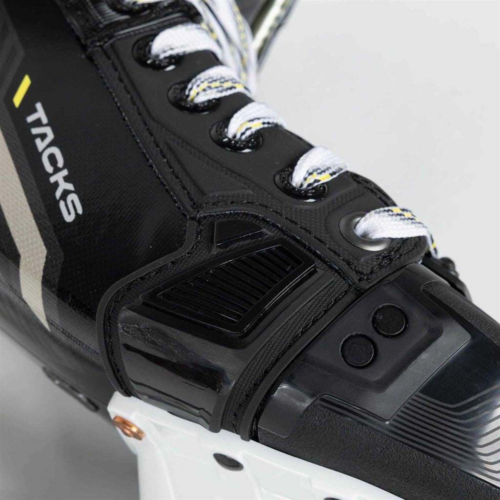 Ice Hockey Skates K684
