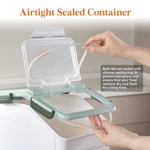 Dog Food Storage Container with Lid and Wheels V8562