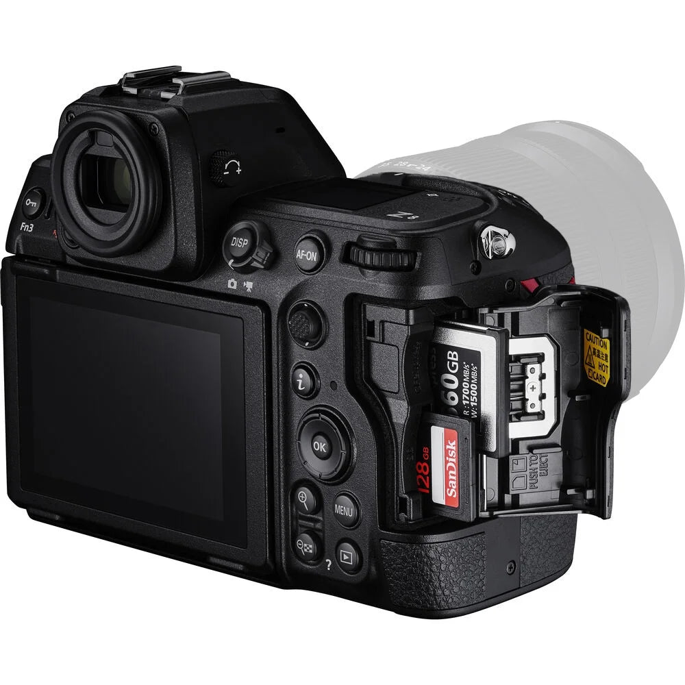 45.7MP Full Frame Mirrorless Camera M772410