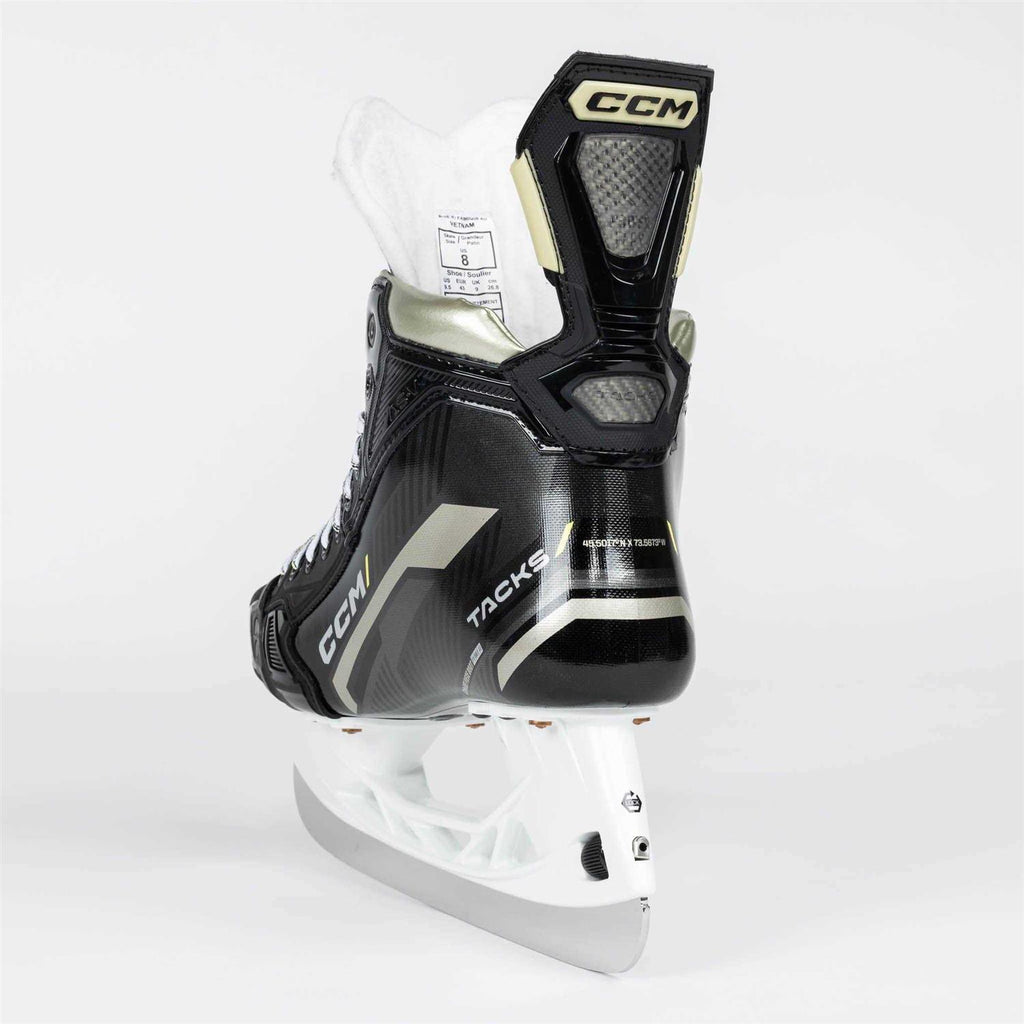 Ice Hockey Skates K684