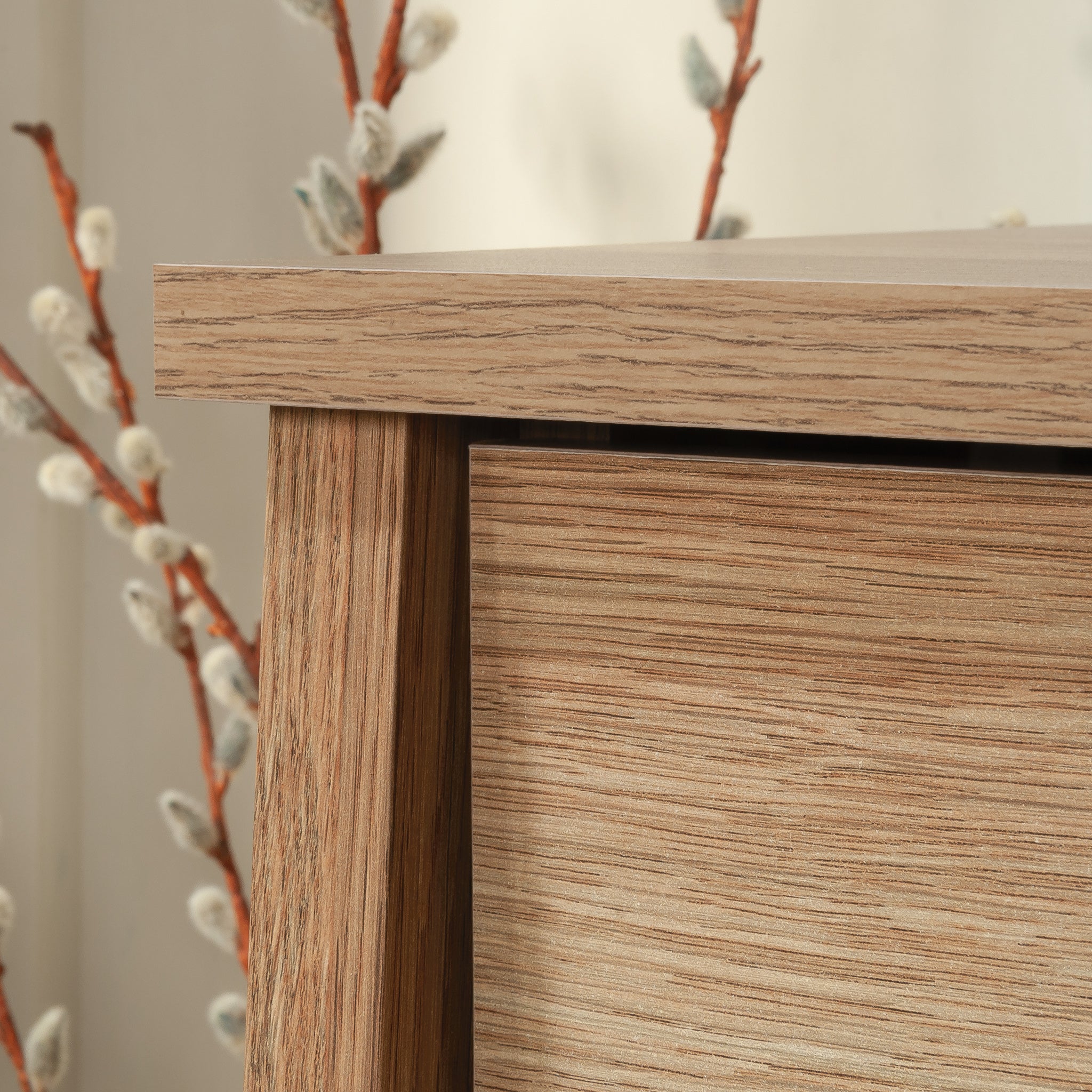 Timber Oak 4-Drawer Dresser U484035