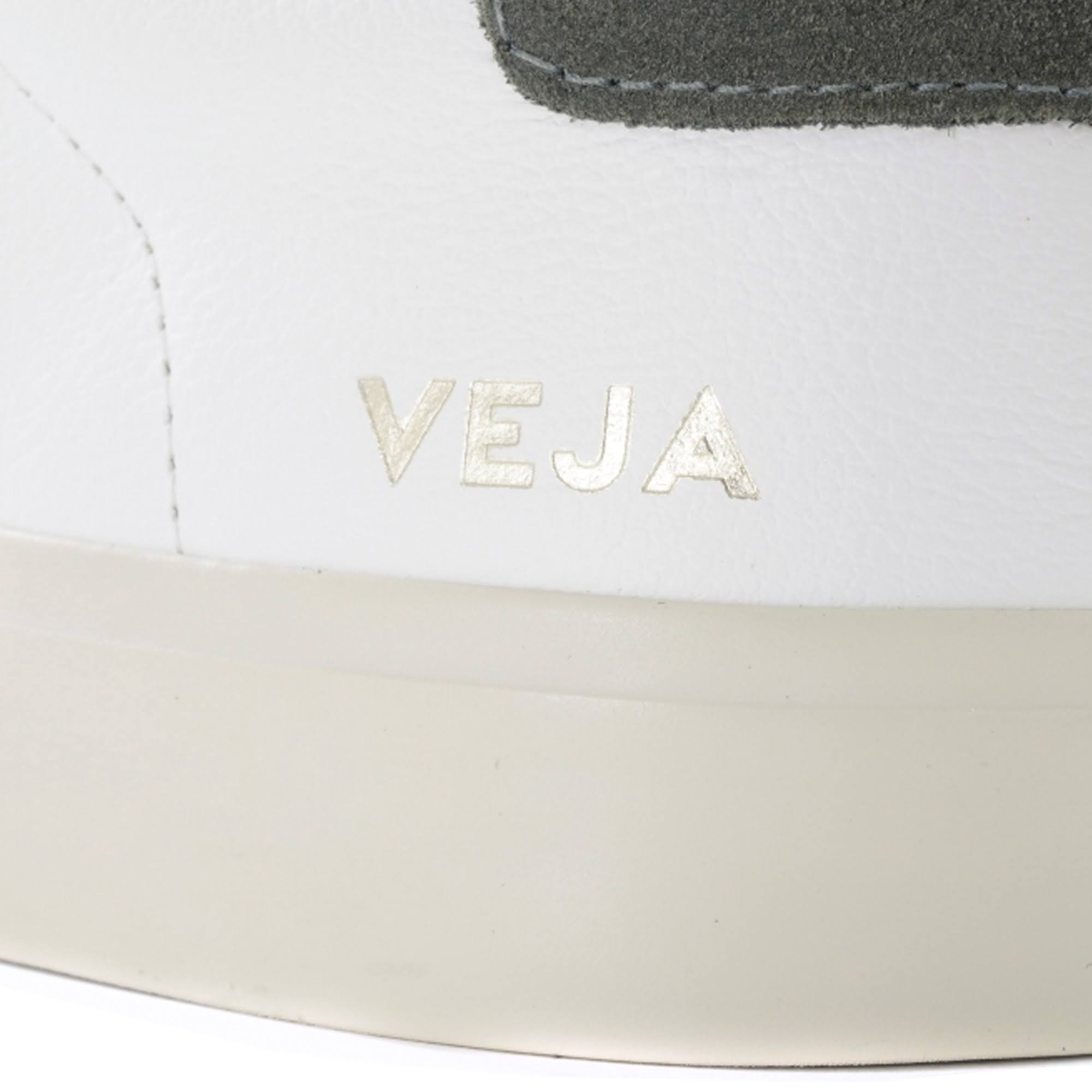 White Sneaker X743703