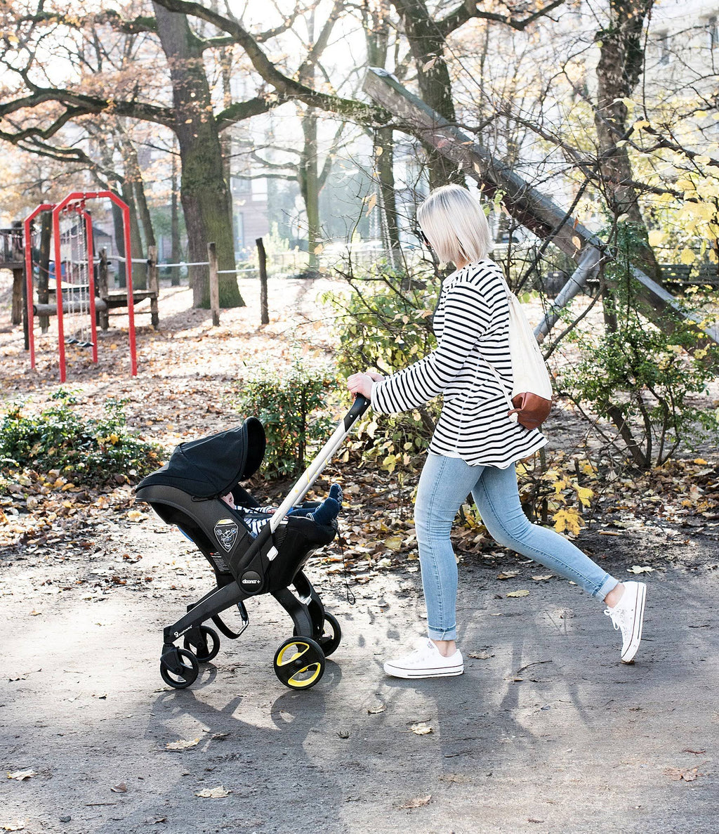 Nitro Black Infant Car Seat Stroller with Base L690